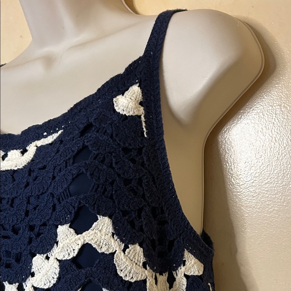 House of Harlow 1960 Navy and Cream Zigzag Crochet Midi Dress size S - Picture 6 of 13